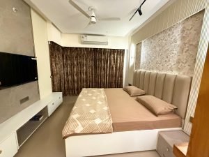 premium corporate stay in noida urban ease homestay