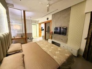 Urban Ease homestay located near restaurants and markets offering convenience and comfort for family stays.